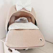 Afbeelding in Gallery-weergave laden, Maxi Cosi hoes Pebble Standaard Nina zand wafel