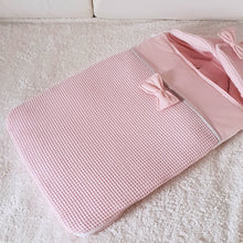 Afbeelding in Gallery-weergave laden, Voetenzak Maleah - wafel - nicky velours - strikjes - in 30 kleuren