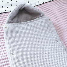 Afbeelding in Gallery-weergave laden, Voetenzak Merlijn - volledig wafel - bies - in 30 kleuren