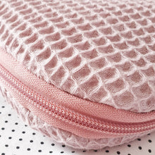 Afbeelding in Gallery-weergave laden, Voetenzak Nina - wafel - gouden druppels - in 30 kleuren