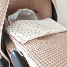 Afbeelding in Gallery-weergave laden, Voetenzak Nina - wafel - gouden druppels - in 30 kleuren