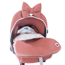 Afbeelding in Gallery-weergave laden, Maxi Cosi hoes Cabrio Willow kleiroze wafel wilgentakjes