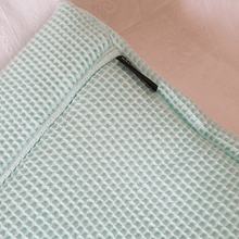 Afbeelding in Gallery-weergave laden, Waskussenhoes Lewis - in 30 kleuren - wafel