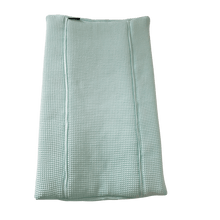 Afbeelding in Gallery-weergave laden, Waskussenhoes Lewis - in 30 kleuren - wafel