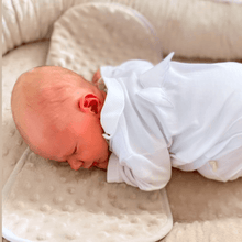 Afbeelding in Gallery-weergave laden, Babynestje Hazel in 30 kleuren wafel minky velours