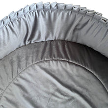 Afbeelding in Gallery-weergave laden, Boxkleed Velvet - middengrijs - rond - grijs - luxury velvet
