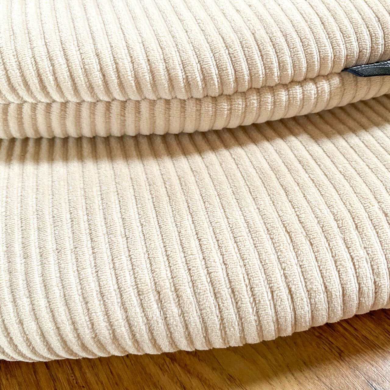 Beige Rib Velour Boxkleed Pip-ribvelours-rib fluweel-velour-in 7 kleuren – Wazzhappening ...
