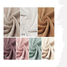 Afbeelding in Gallery-weergave laden, Babydekentje Ribvelours - ribfluweel - bamboe - lichtbeige - creme
