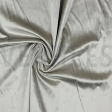 Afbeelding in Gallery-weergave laden, Waskussenhoes Niema-luxury velvet in 10 kleuren-marmer-licht beige
