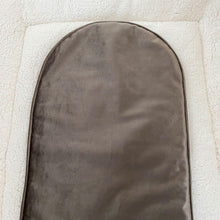 Afbeelding in Gallery-weergave laden, Babynestje Velvet luxury taupe bruin/grijs strik
